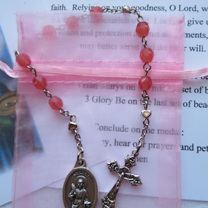 St. Lucy Chaplet in Choice of Colors with Drawstring Pouch and Prayer Card in Gift Box, Patron for those with Eye disorders...Ready to Ship