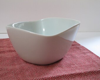 Jingdezhen China Porcelain 5" White Bowl Free form White Ceramic Dish Mid Century Modern Japan Pottery Bowl Minimalist white bowl