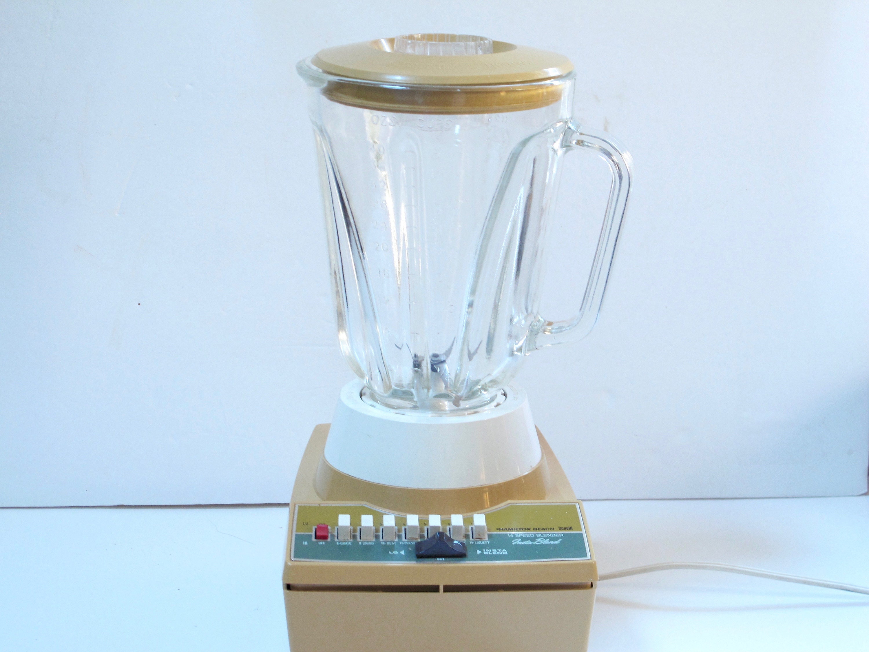 Emeril Blender White Blender 6 Cup Quality Glass EUC Ice Crusher