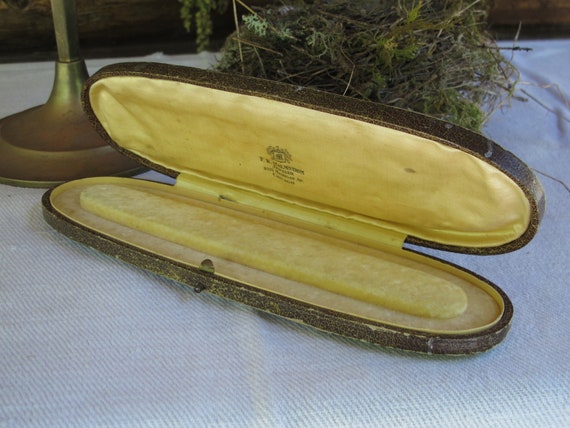 Velvet Jewelry Box Yellow Velvet Oval Presentation