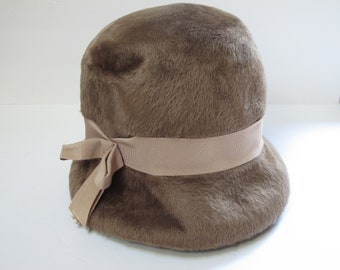 Soft Camel Wool Hat Made in Ireland Short Brim Audrey Hepburn Tiffanys Hat Cloche Hat Womens Hat Woodwards Department Store Vancouver