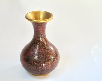 Vintage Cloisonne Vase Gold Rim. Metal Vase with Rich Red Brown color enamel with gold fine line detail design. Cloisonné vase. Asian China.