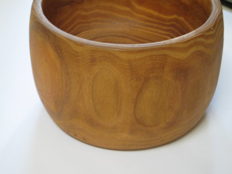 Vintage Wooden Bowl Mid Century Modern Wood Bowl Danish Modern Wooden Fruit Bowl Wood Salad Bowl Exotic Wooden Serving Bowl image 4