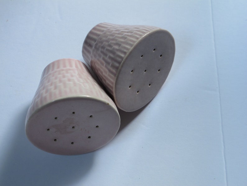 Pink Mauve Ceramic Salt and Pepper shakers California pottery salt and pepper Mid Century Purple Pastel Russell Poole Russell Wright image 3