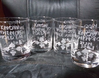 engraved poker glasses for Texas hold em or other Poker card game, Etched whiskey glasses for Christmas gifts, engraved glasses for men