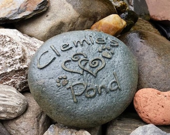 Custom Pet Memorial Stone, Personalized Pet Engraved Natural River Rock, Cat Dog Memorial, Pet headstone, Garden Memorial, Pet Loss Gift