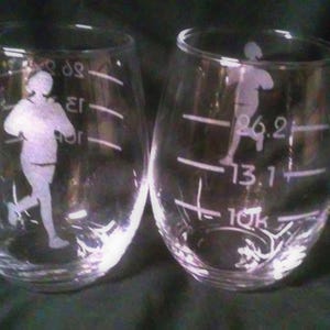 Etched Runner Glass 10k 13.1 26.2,sole sisters,runner gifts,marathon gifts,Beer Mug,Wine Glass,Stemless Wine Glass,Pub,Rocks