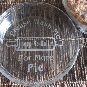 Personalized Pie Dish,mom gifts,personalized bakeware,Holiday gifts,Etched pie dish,Christmas gifts,Party gifts,etched cookware,etched gifts image 5