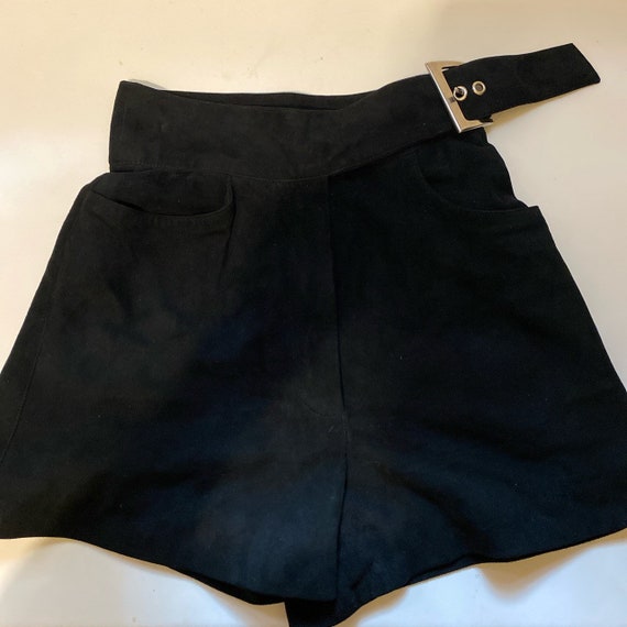 Claude Montana suede highwaist buckle shorts