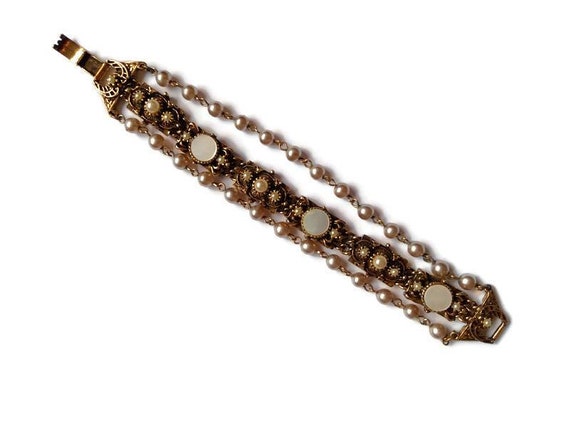 Triple Row Pearl Bracelet - vintage gold tone met… - image 2