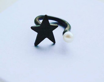 Starry 'Friends' Ring