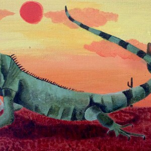 Lizard sitting in the desert sun