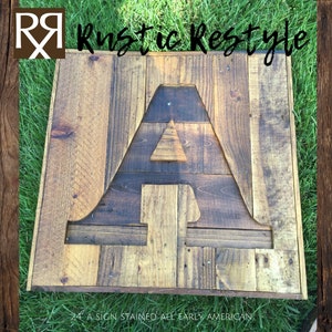 Señal A inicial de palet reciclado personalizado, letrero de carta de madera, letrero de monograma, regalo para el hogar, decoración rústica del hogar, letrero de palet de madera, letrero personalizado