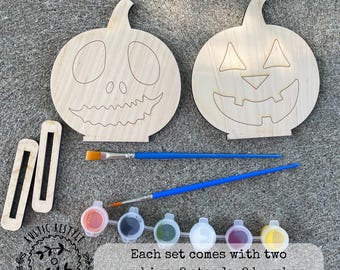 Halloween Pumpkin Painting Kit, DIY Wooden Jack‑O‑Lantern Craft Set, Kids Fall Activity, Paintable Pumpkins with Brushes & Stands