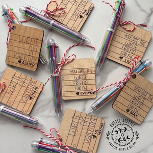 Klassenzimmer Multicolor Klickstift Valentinstag, personalisiertes Valentinstagsgeschenk aus Holz