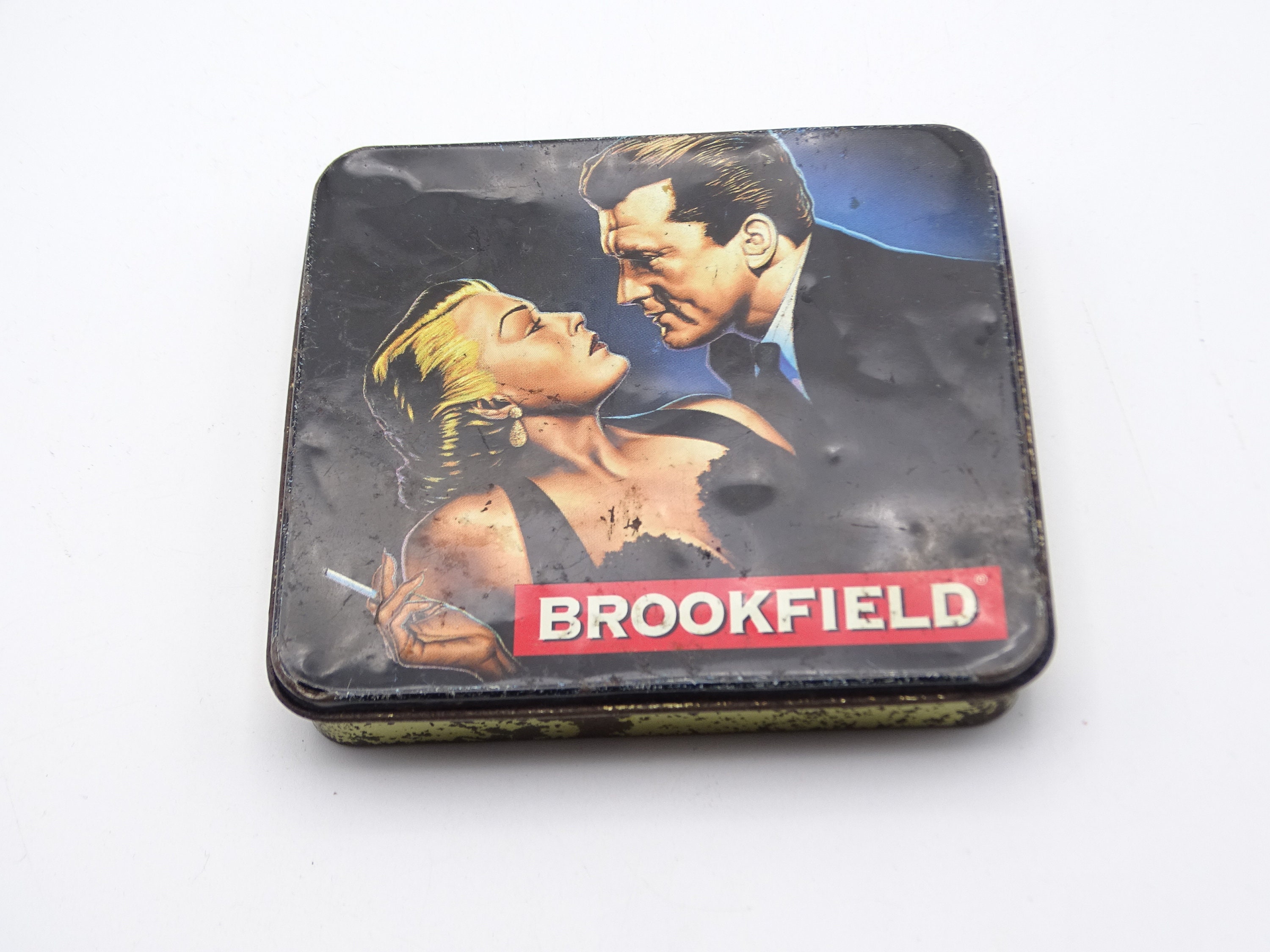 Vintage Brookfield cigarette tin, collectible tobacciana, vintage tobacciana