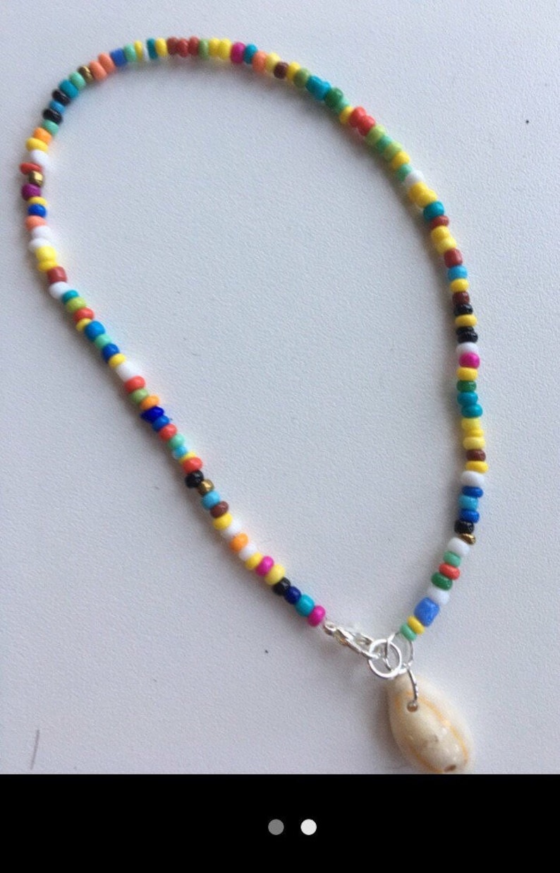 Seedbead anklet with shell charm Multi coloured beach surf festival hippie