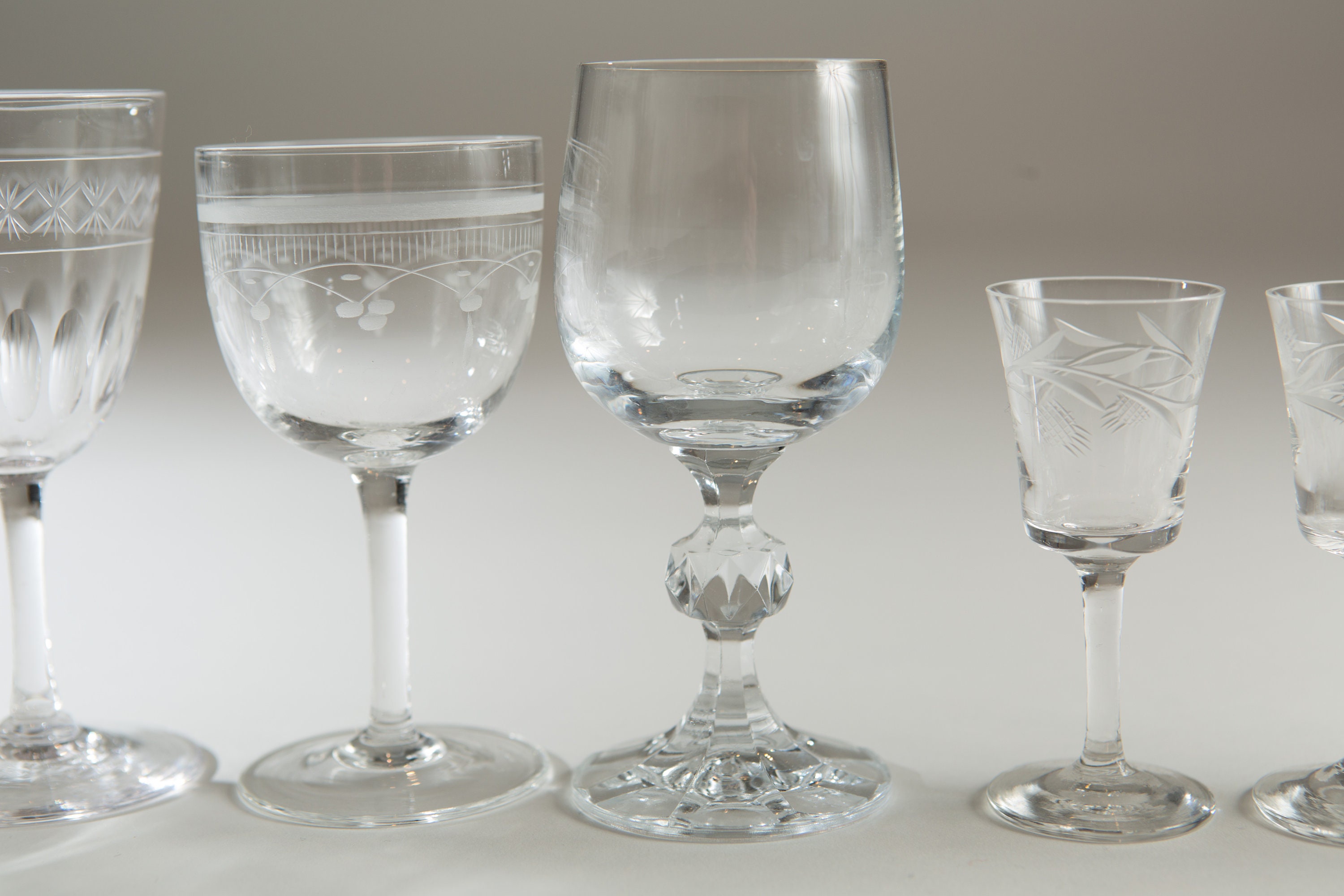 20 Vintage Etched Aperitif Glasses Floral Geometric Antique Glasses Retro Cocktail Mad Men