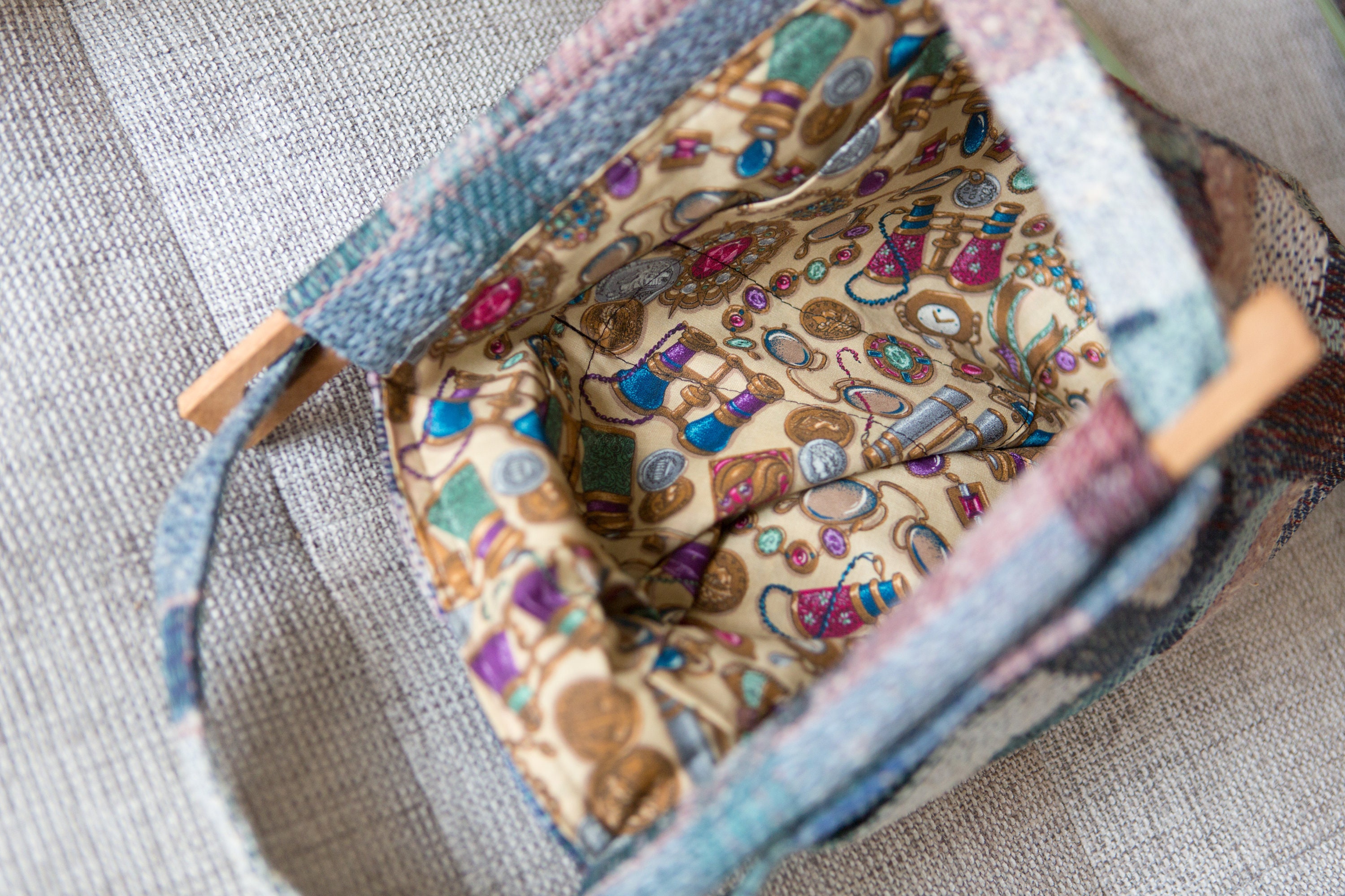 Vintage Fabric Purse - Retro Boho Shoulder Strap Bag - Bohemian Style