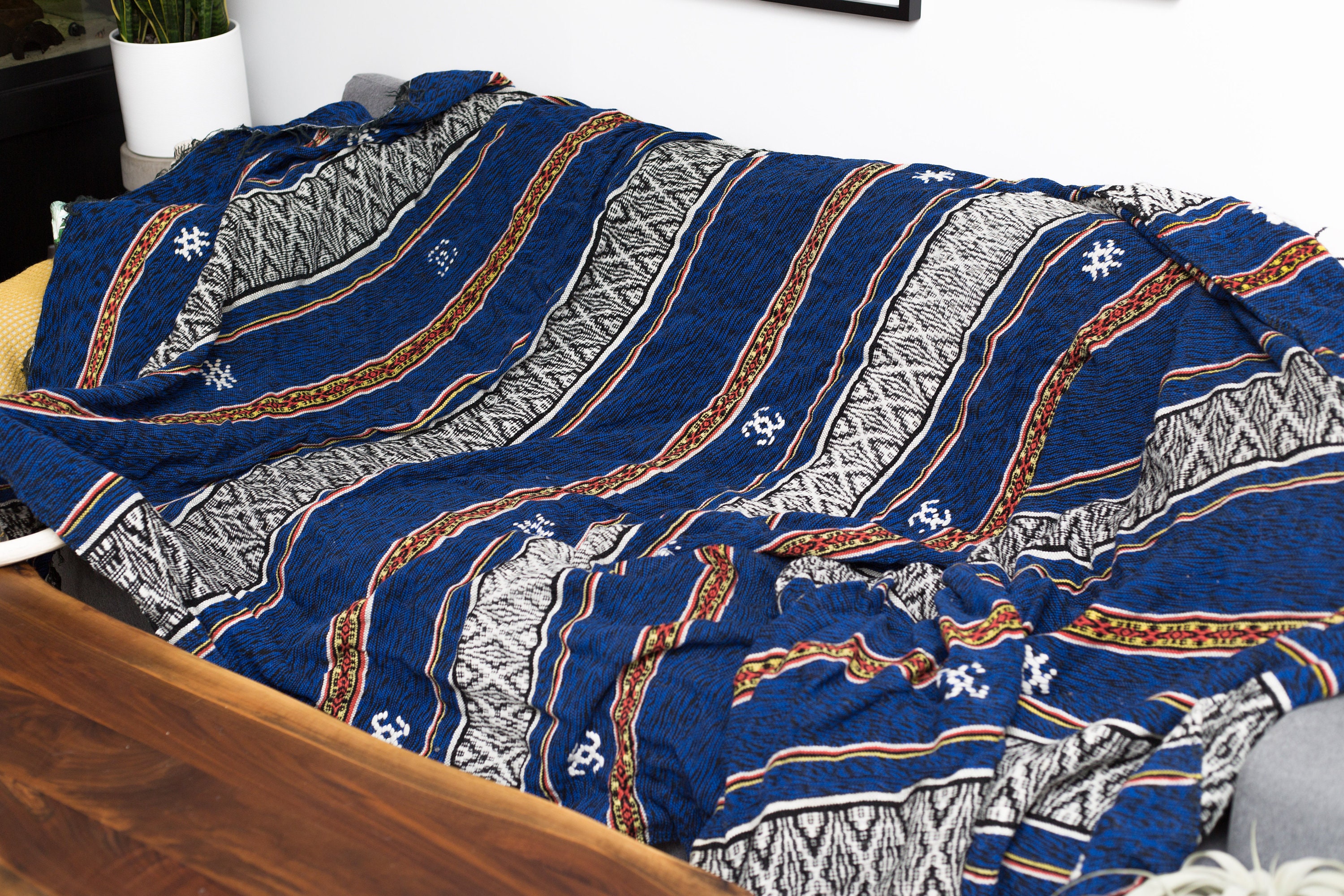 Vintage Bed Cover Extra Large Blue Geometric Blanket XL Acrylic blanket