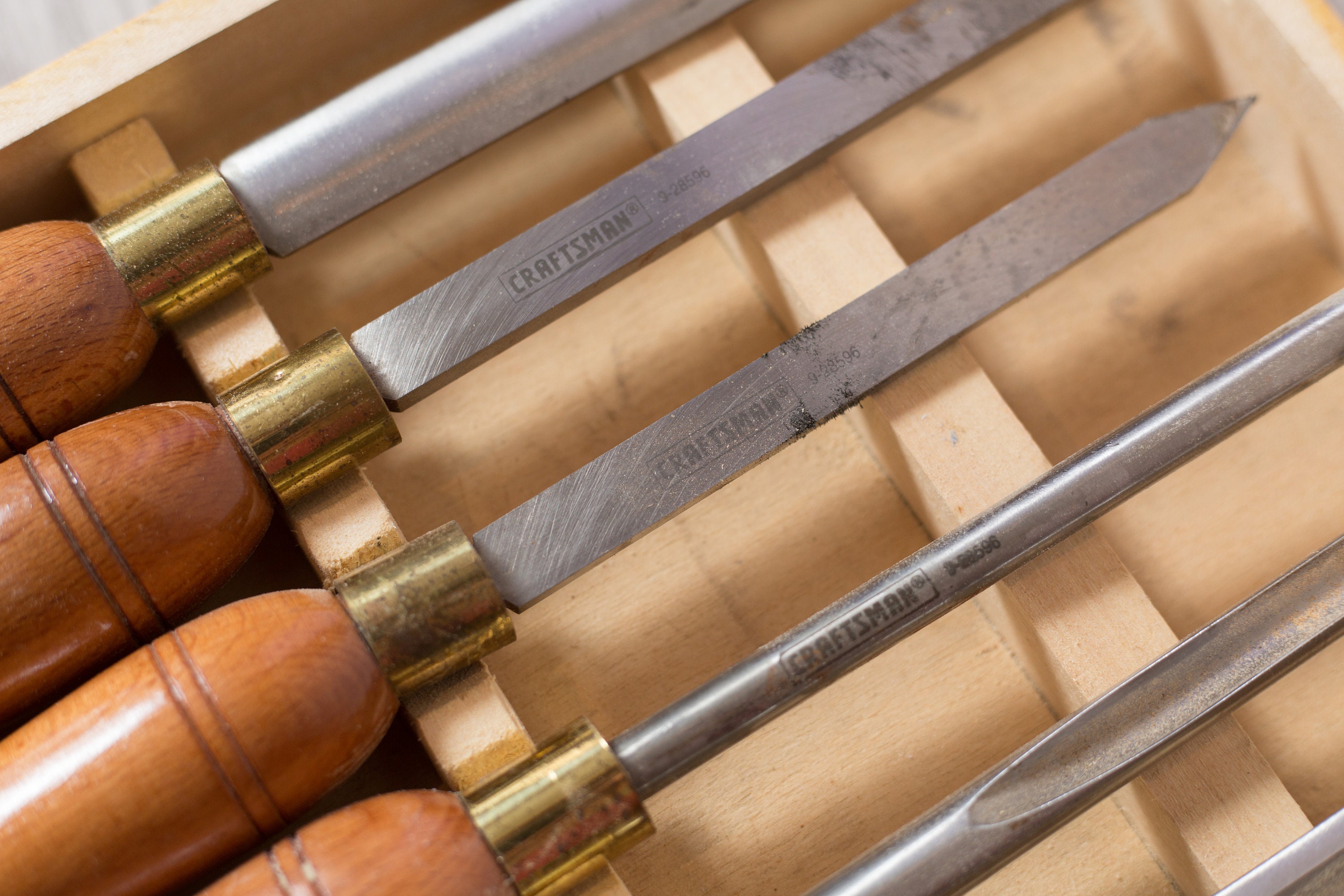 Craftsman Wood Carving Chisel Set 6 Pieces Steel and Wood Carving Tools Knife Kit Woodworking