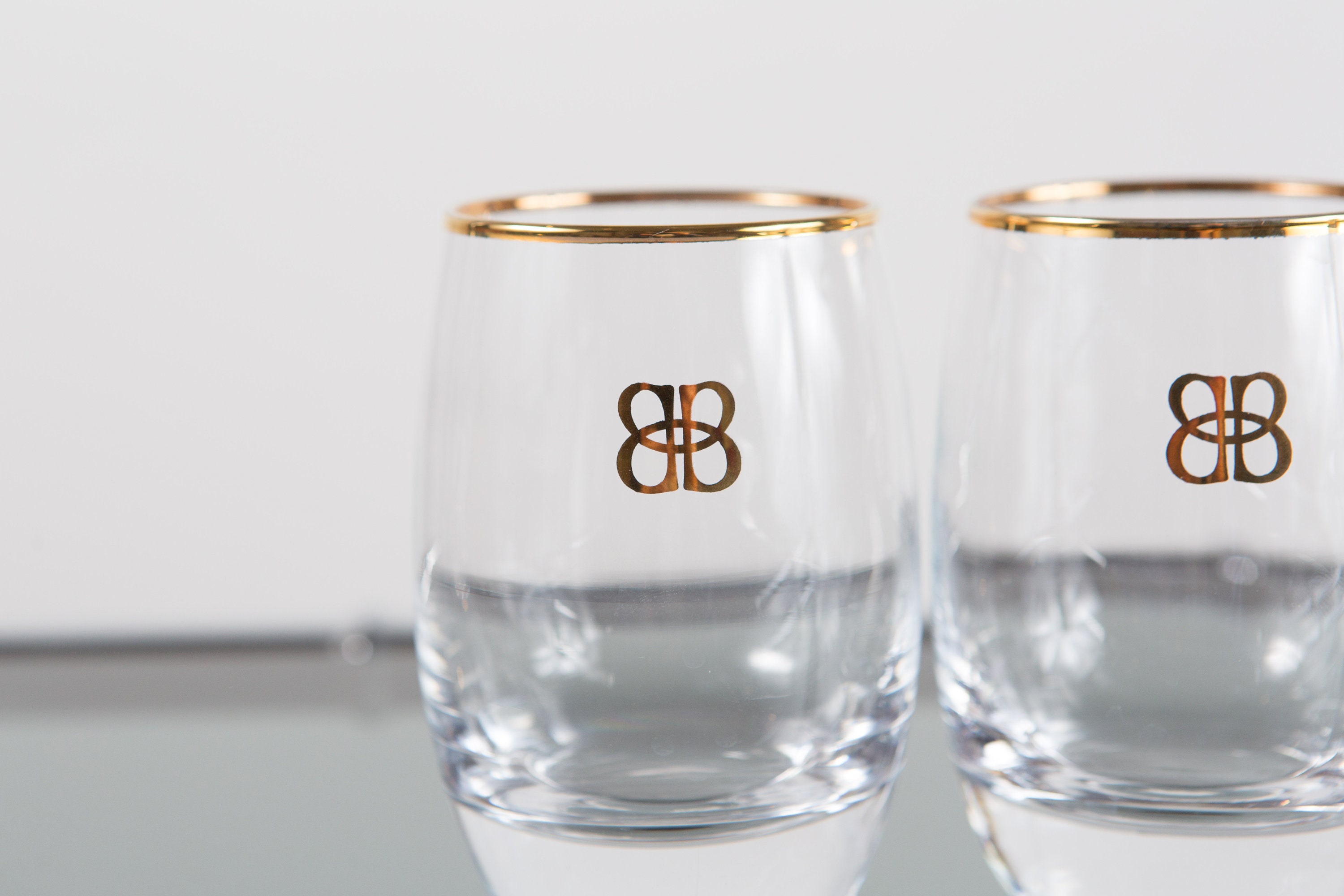 Baileys Irish Cream is Liqueur Glasses 2Piece Gold Banded Cocktail