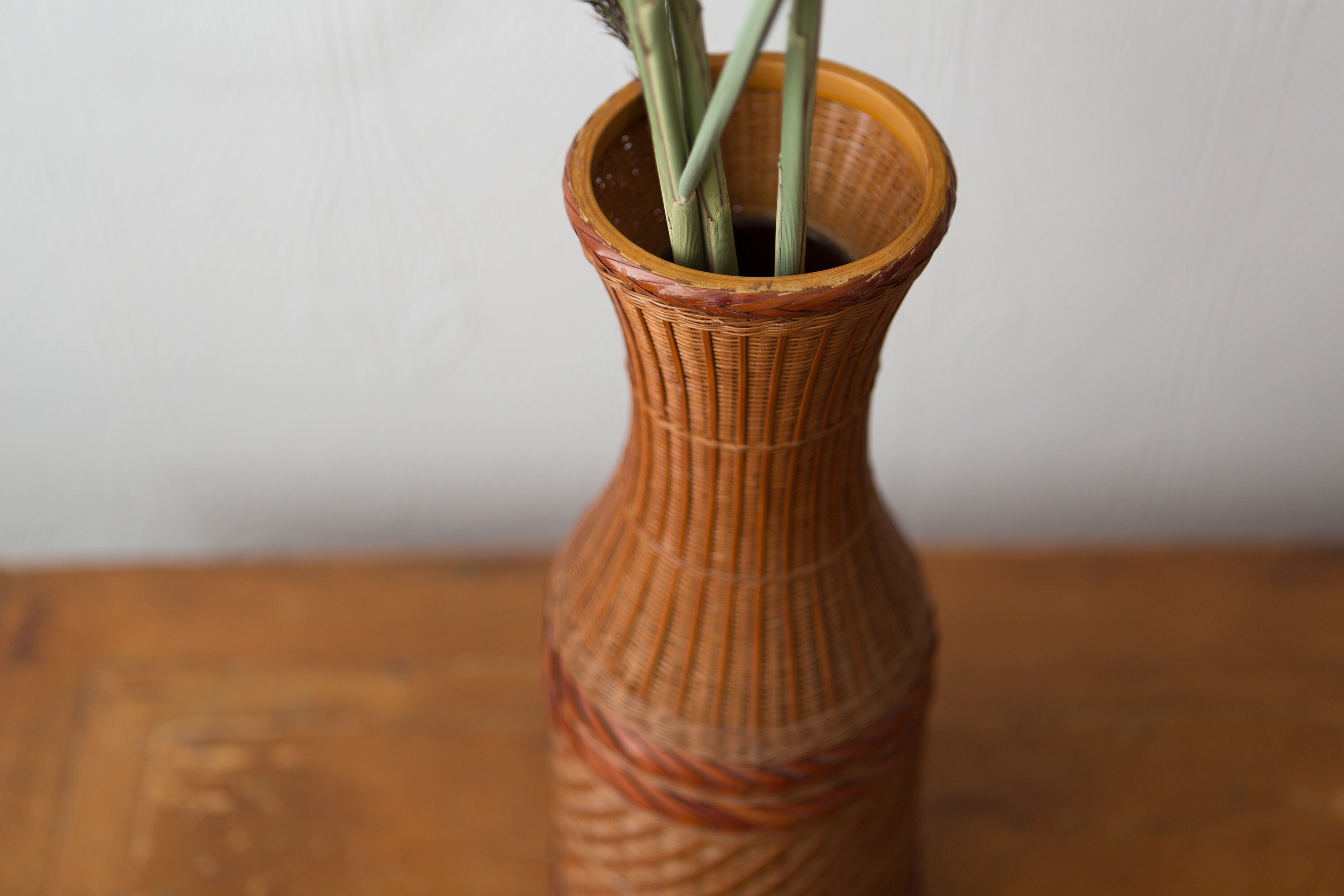Woven Wicker Vase Large Vintage Rattan Geometric Lidded Flower Basket