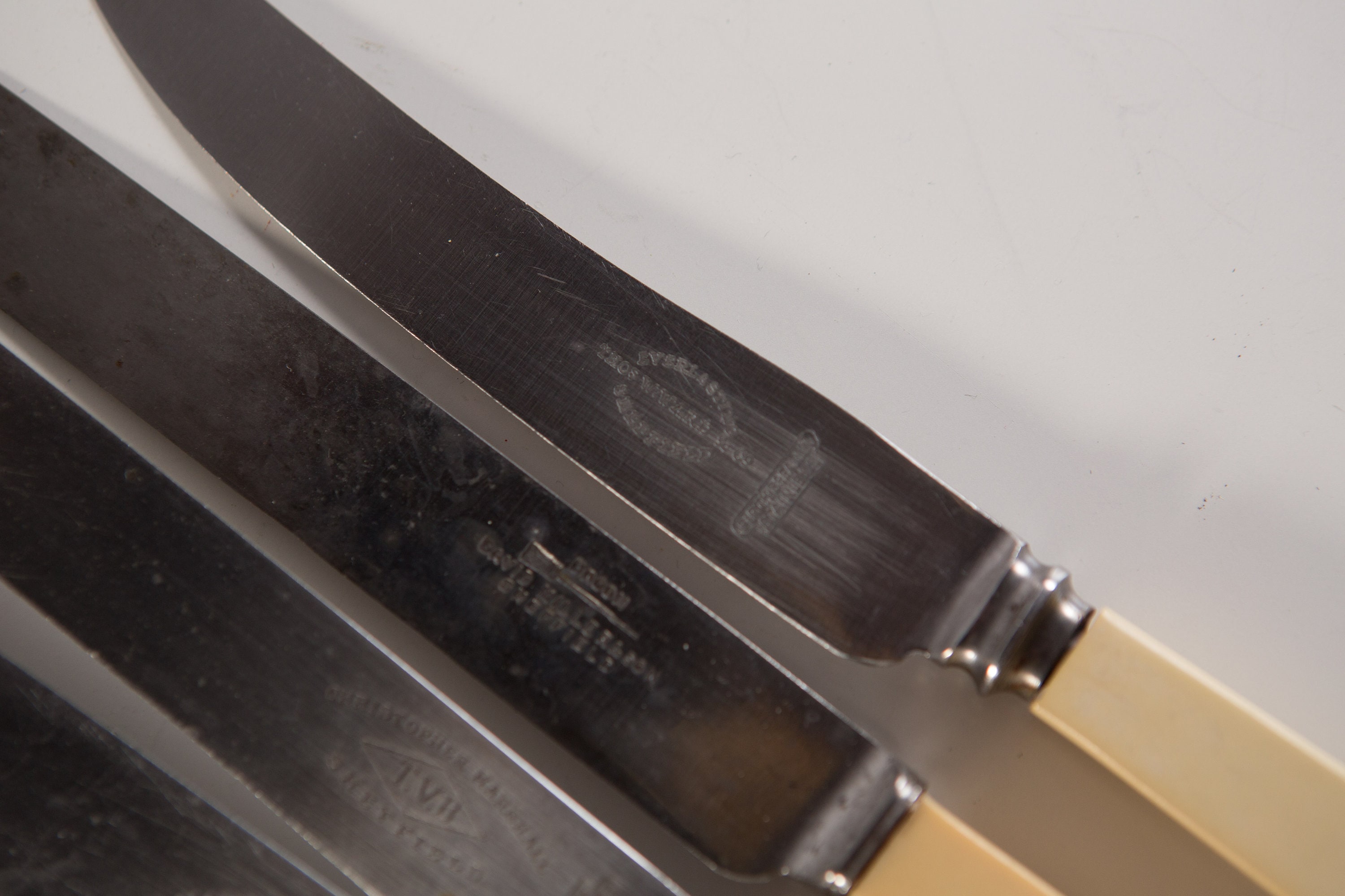 6piece Knife Set with Faux Bone Handles by Sheffield Metal with