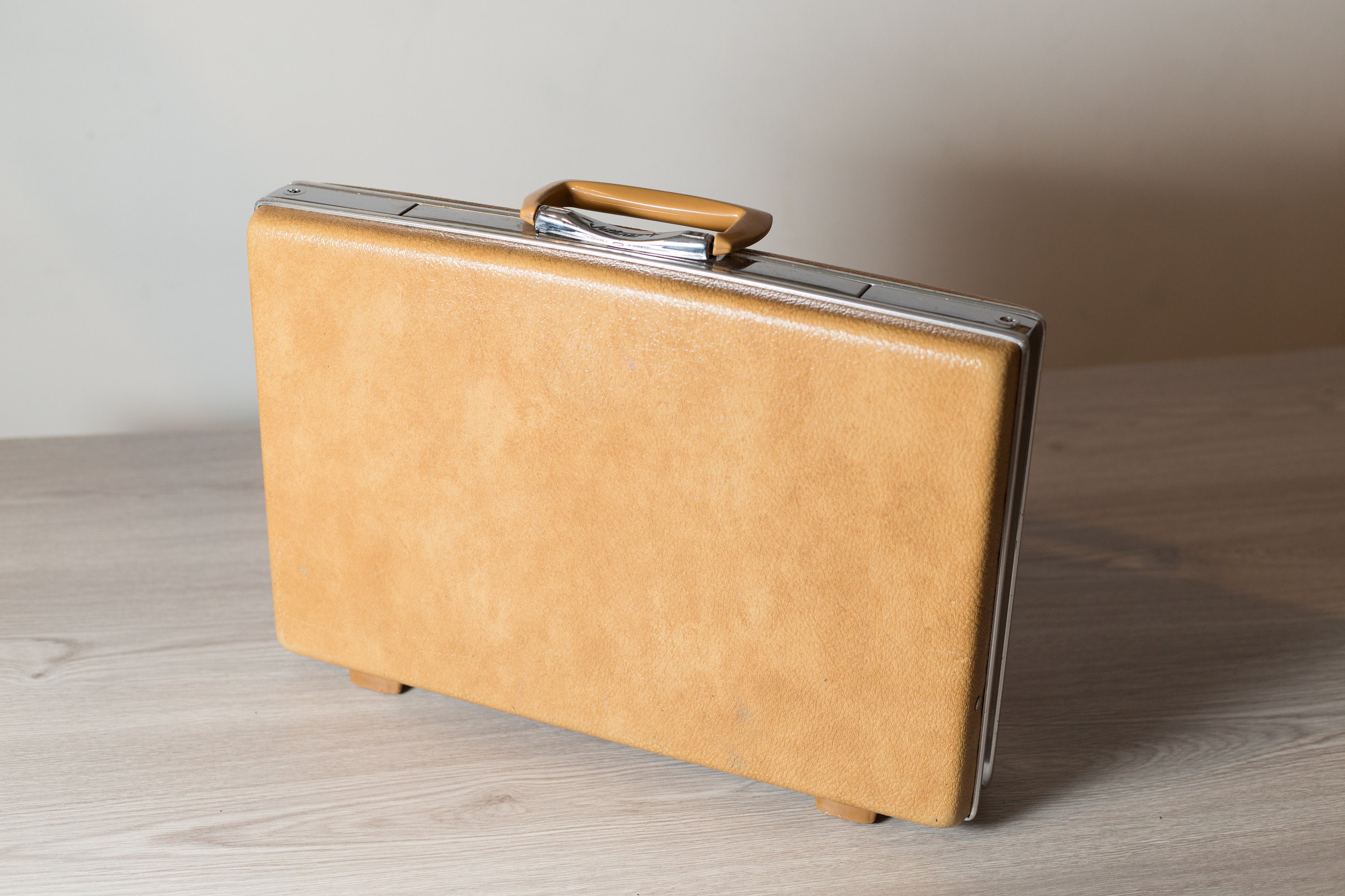 Vintage Tan Briefcase Brown Jetliner Faux Leather Luggage Hardshell