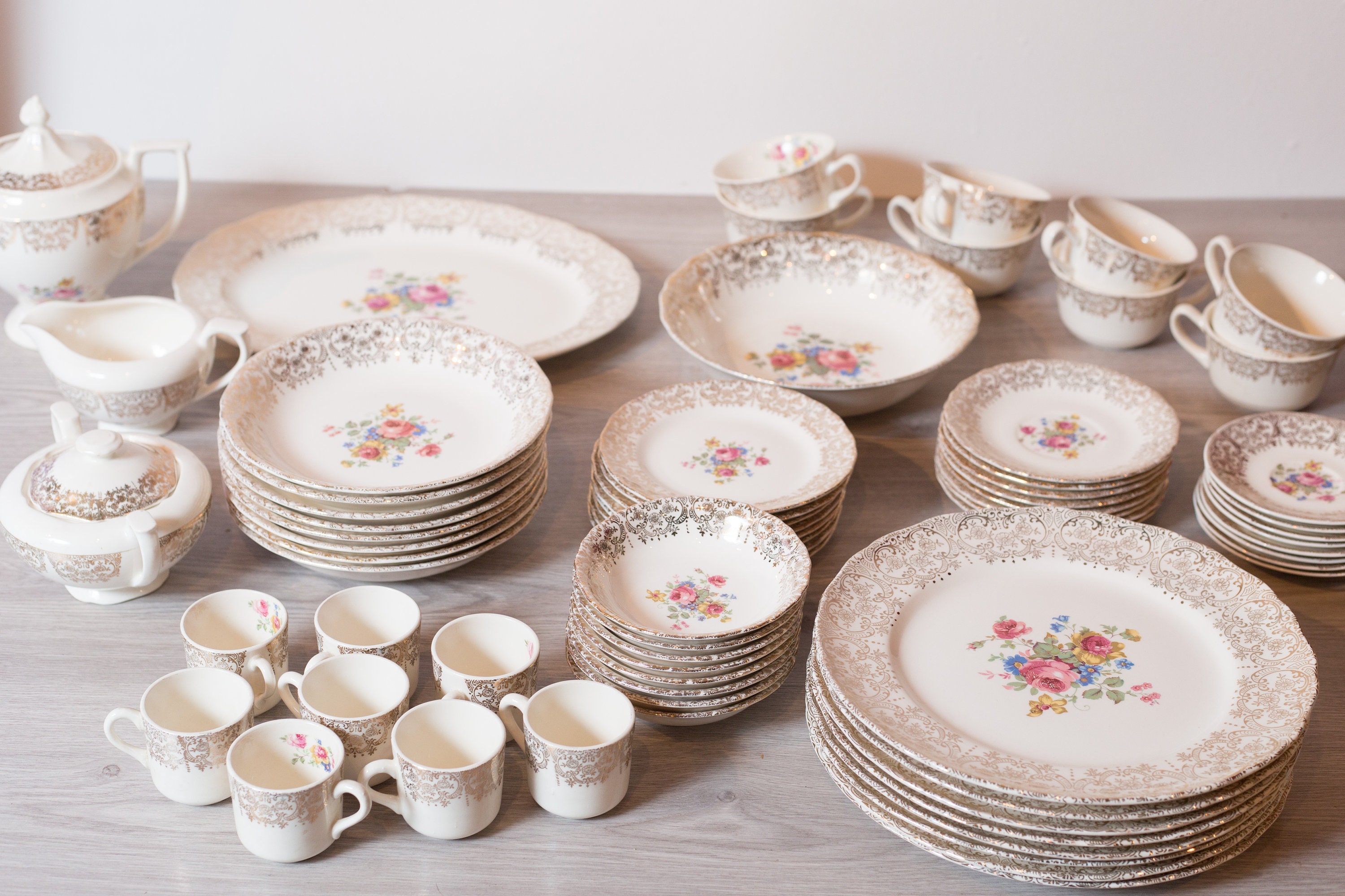Vintage Soup Bowls Set of 8 Keystone Canonsburg Floral Bowls with Warranted 22k Gold Ornate
