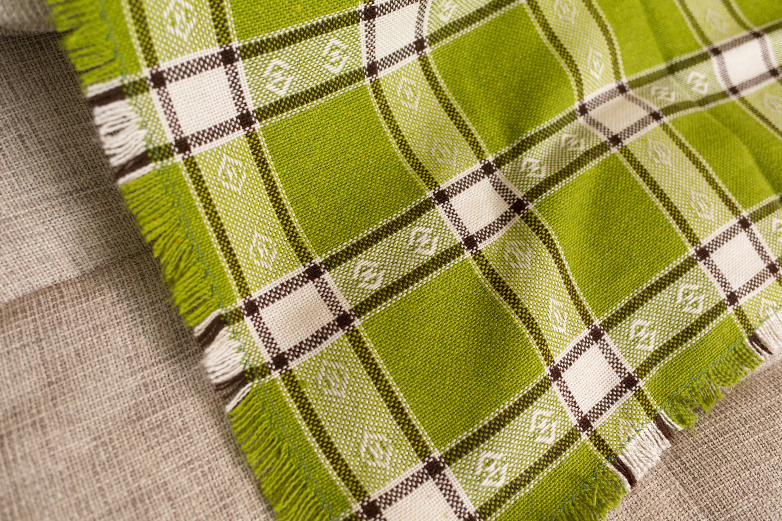 Vintage Tea Towel Irish Linen Fabric Cloth with Green and Cream Checkered Pattern