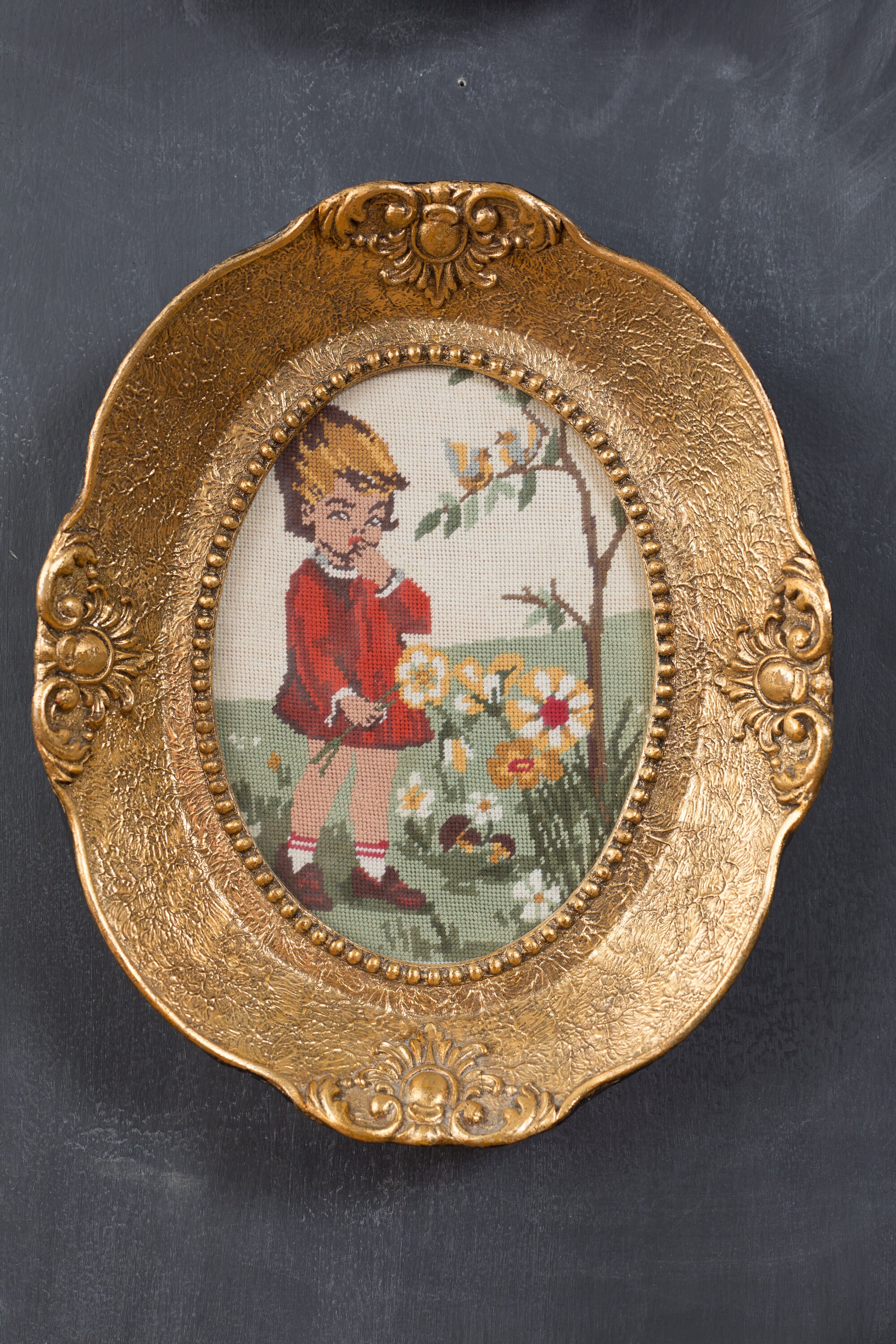Vintage Latch Hook Artwork Pair of Gold Colored Oval Framed