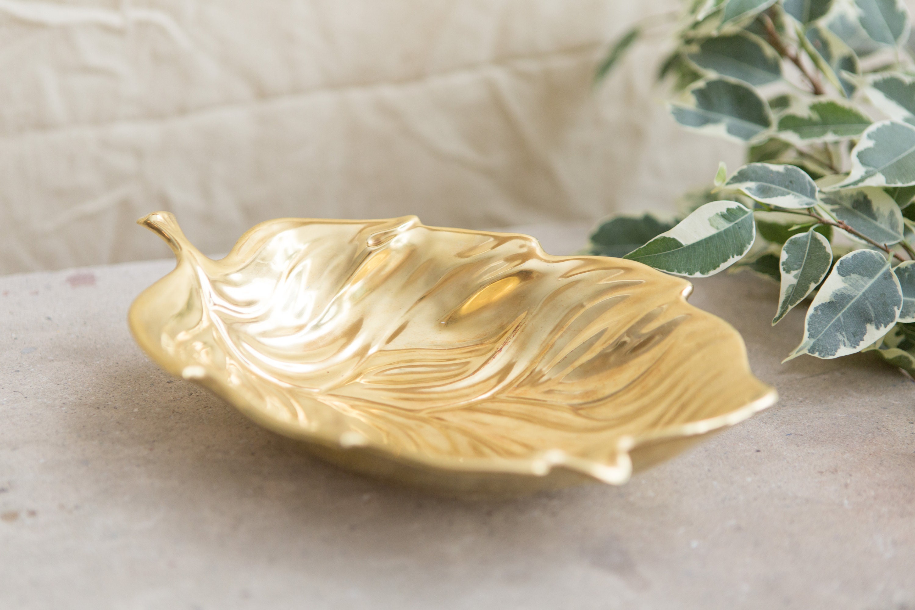 Gold Leaf Dish Handpainted Carlton Ware Plate Made in England