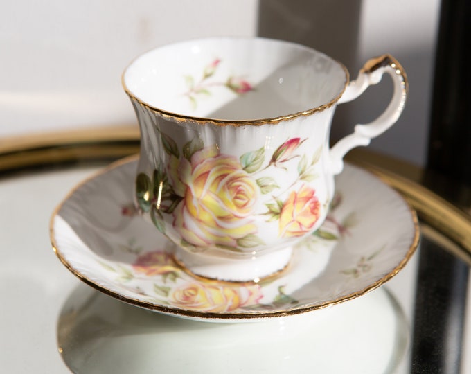 Paragon Fine Bone China Vintage Teacup and Saucer with Yellow  Flowers - White Tea Cup and Saucer - Made in England