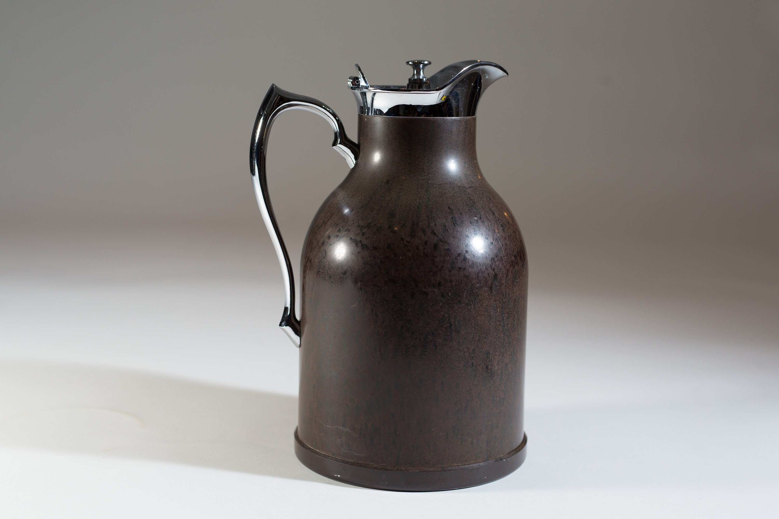 Vintage Thermos Pitcher 32oz Brown Tea Jug Stainless Steel Metal