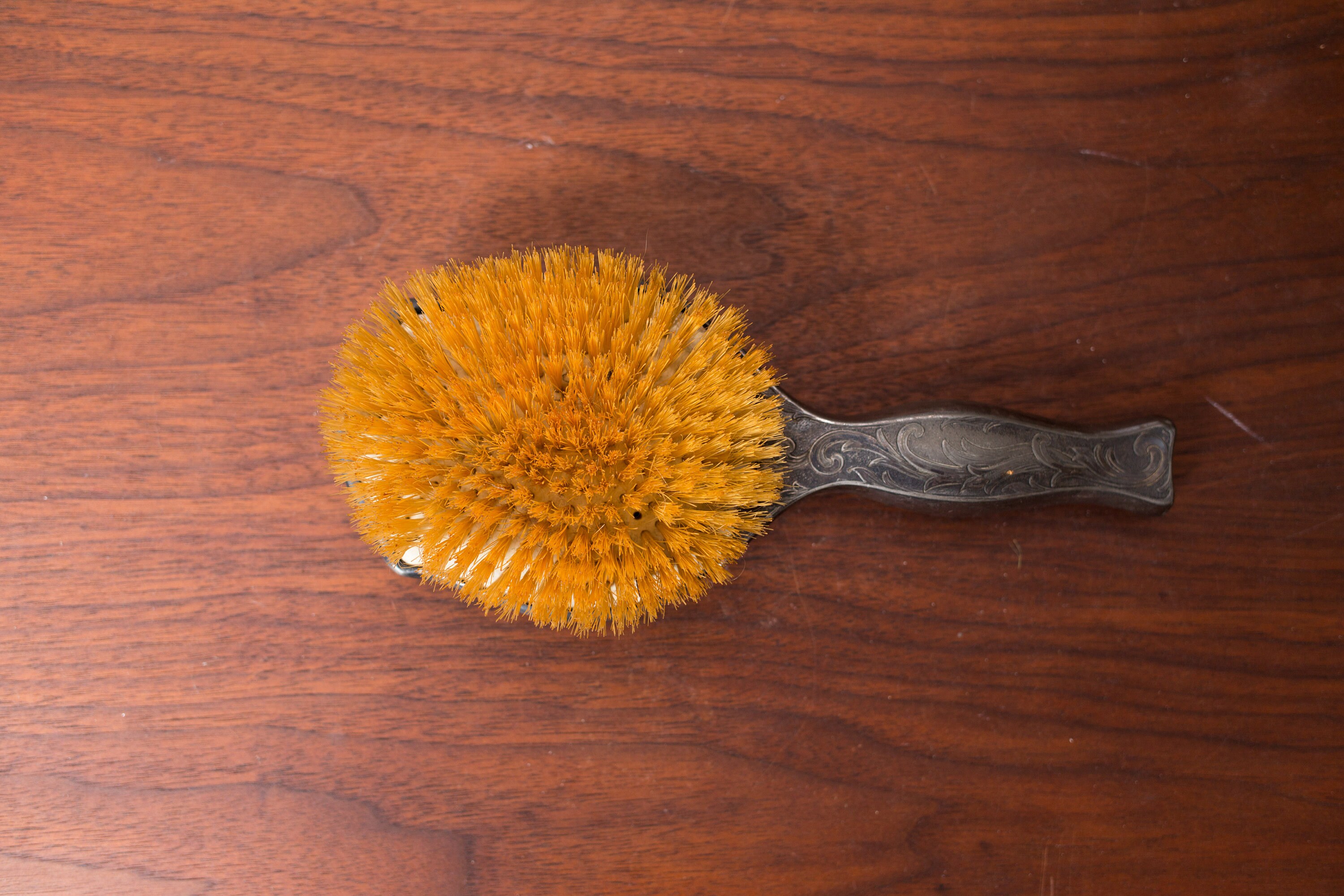 Vintage Hair Brush Silver Plated Ornate Floral Damask Leafy Metal Victorian Style Bedroom Hair