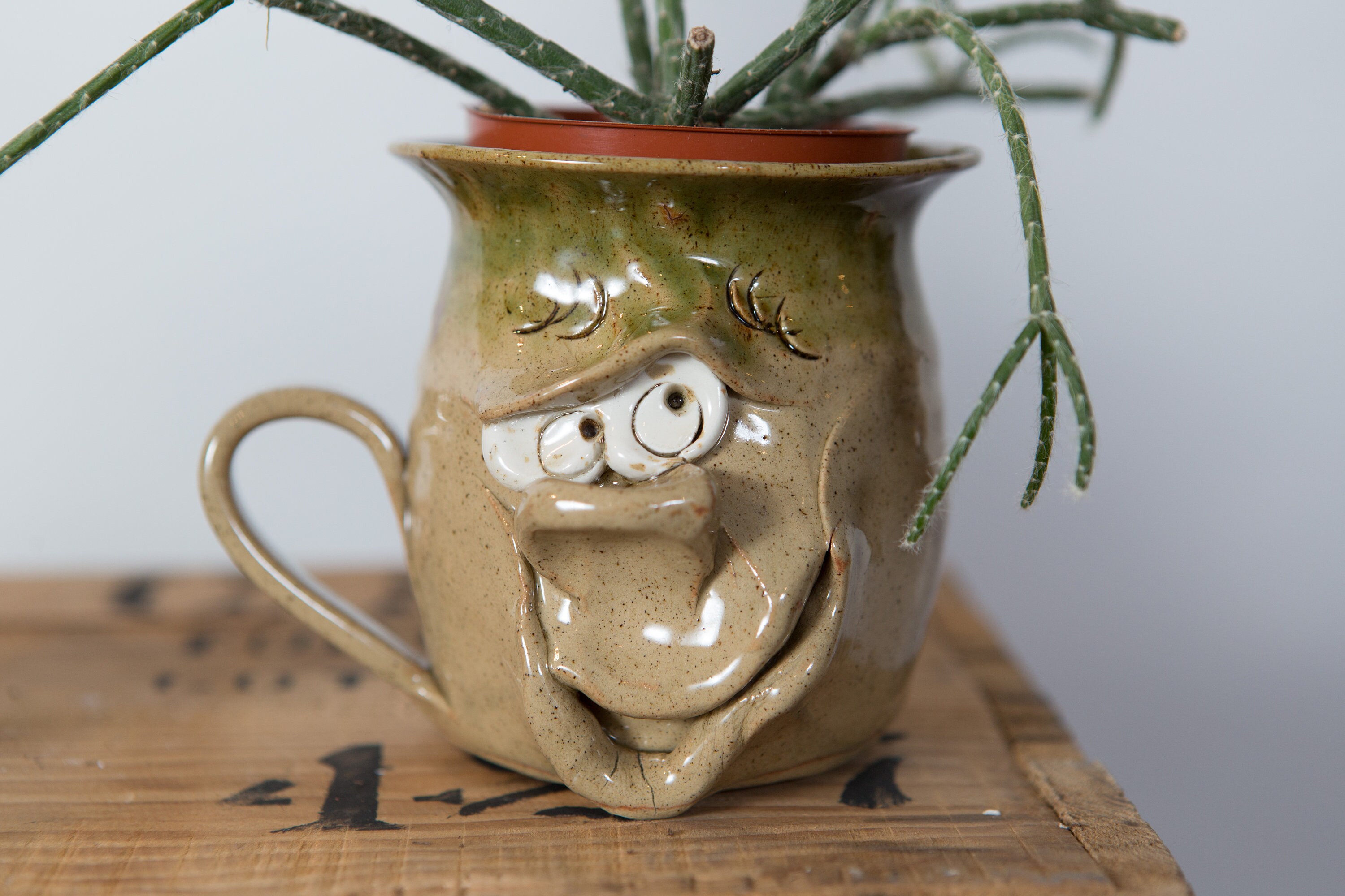 ugly mugs wales handmade pottery ceramic planters faces collectible genuine states united craftsmen