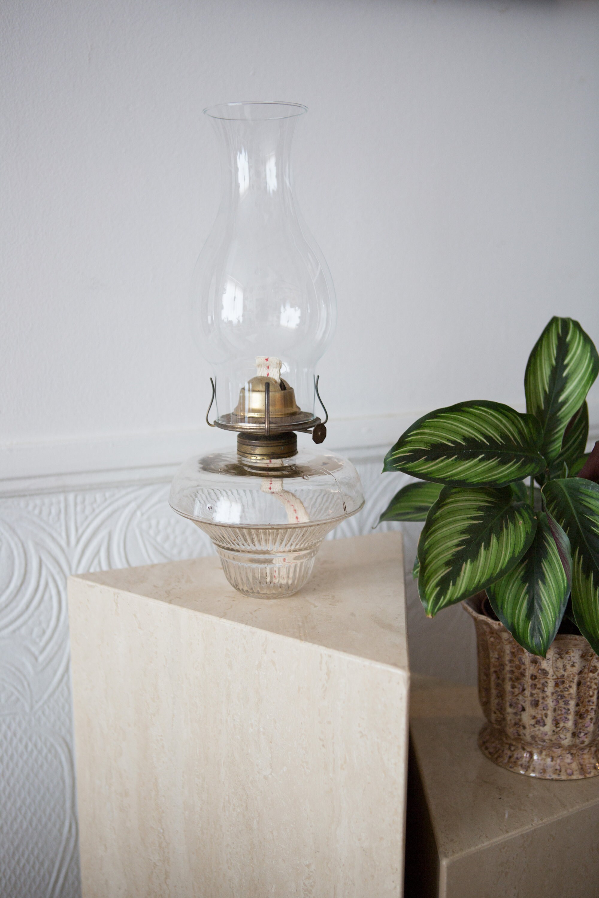 Chimney Oil Lamp Vintage Glass Lantern with Wick Retro Lighting