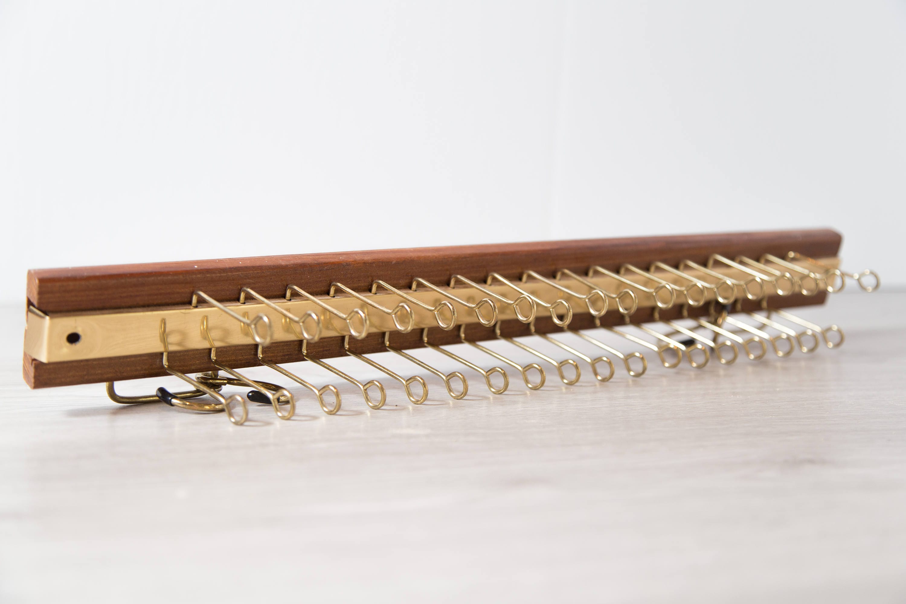 Vintage Tie Rack / Necktie Display Hooks / Mens Retro Belt Hanger