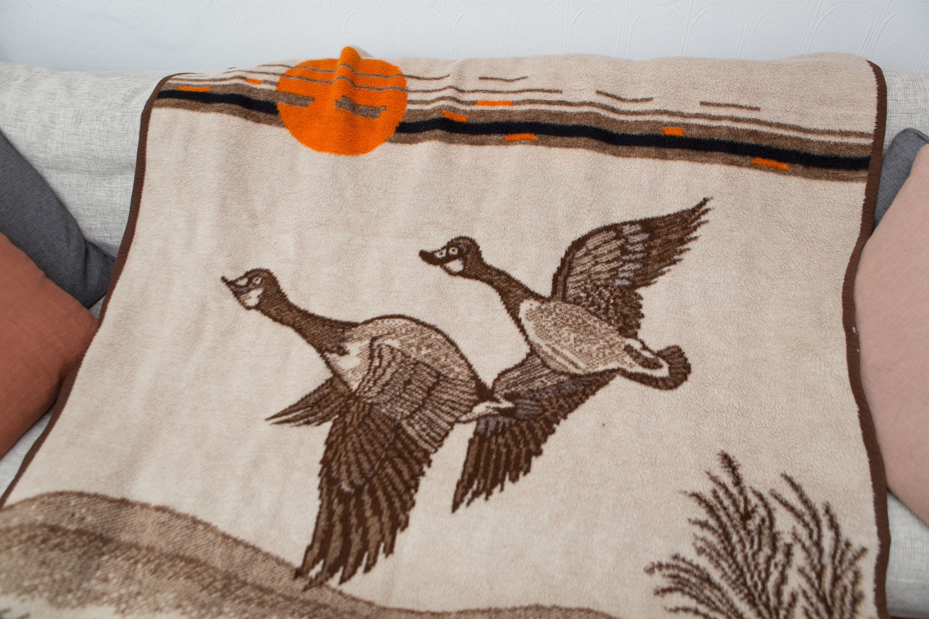 Vintage Duck Hunt Blanket Large Queen Size Brown Acrylic Flying Geese