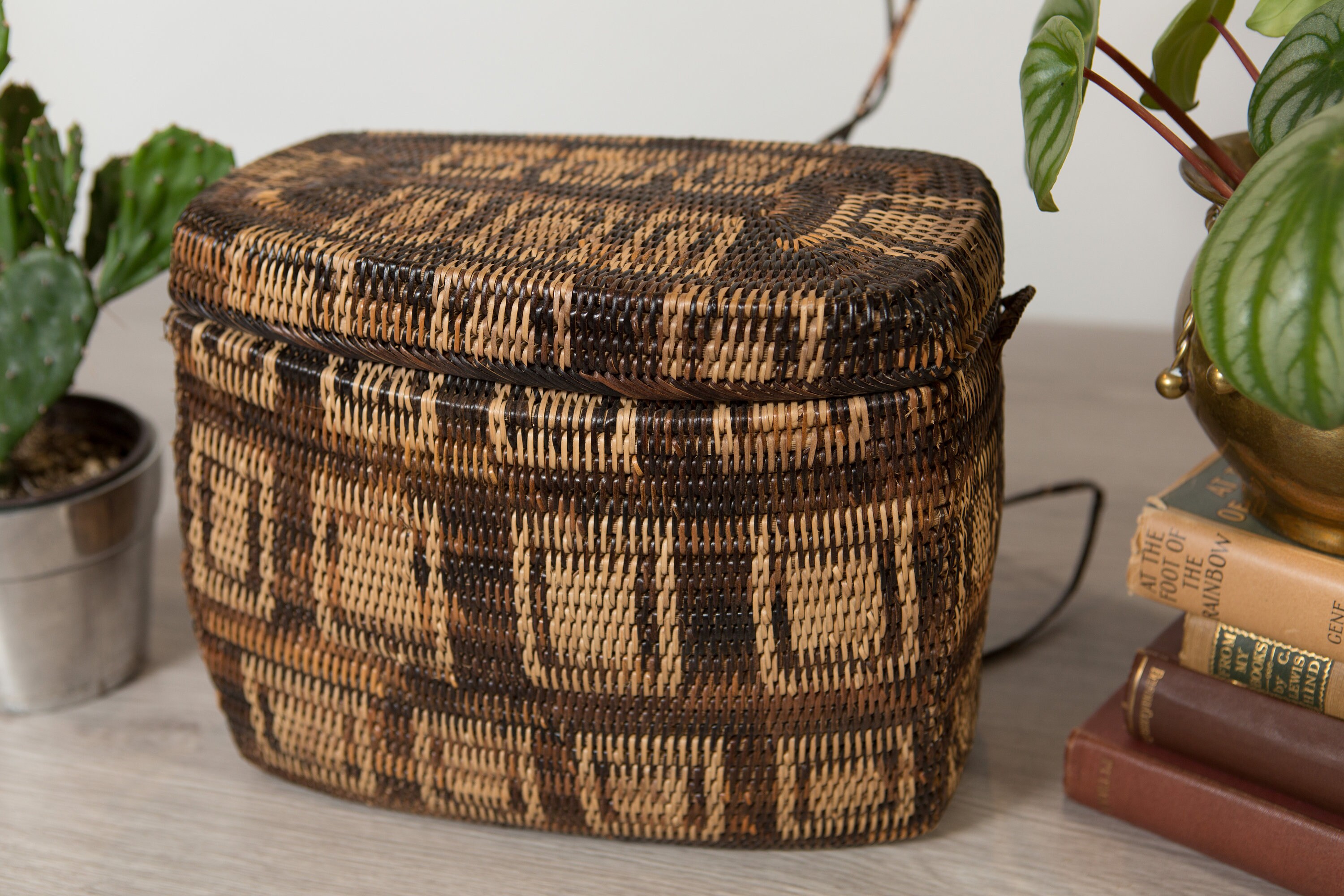 Woven Wicker Backpack Vintage Brown Rattan Grass Lidded Palawan