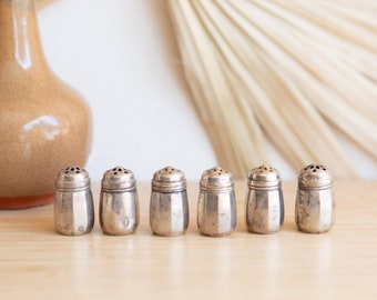 6 Sterling Silver Salt and Pepper Shakers - Vintage Art Deco Tableware Decor