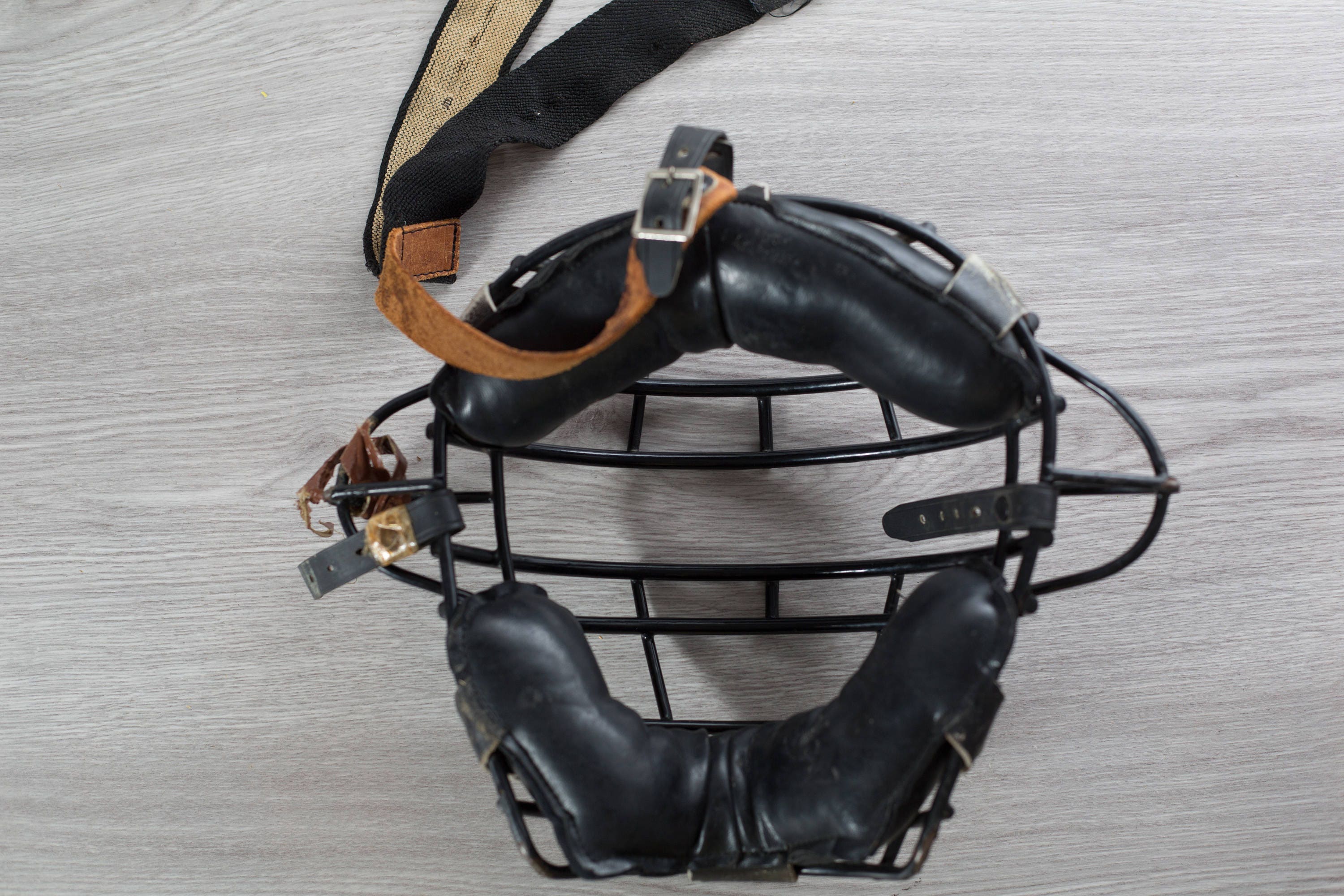 Vintage Baseball Catchers Mask / Antique Sporting Goods / Leather and