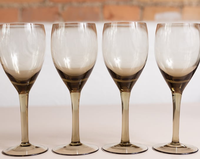 4 Smoke Grey Apéritif Glasses - Set of Vintage 5oz Scandinavian Style Glasses (MCM Mad Men 1960's Style Liquor Stemware Barware)