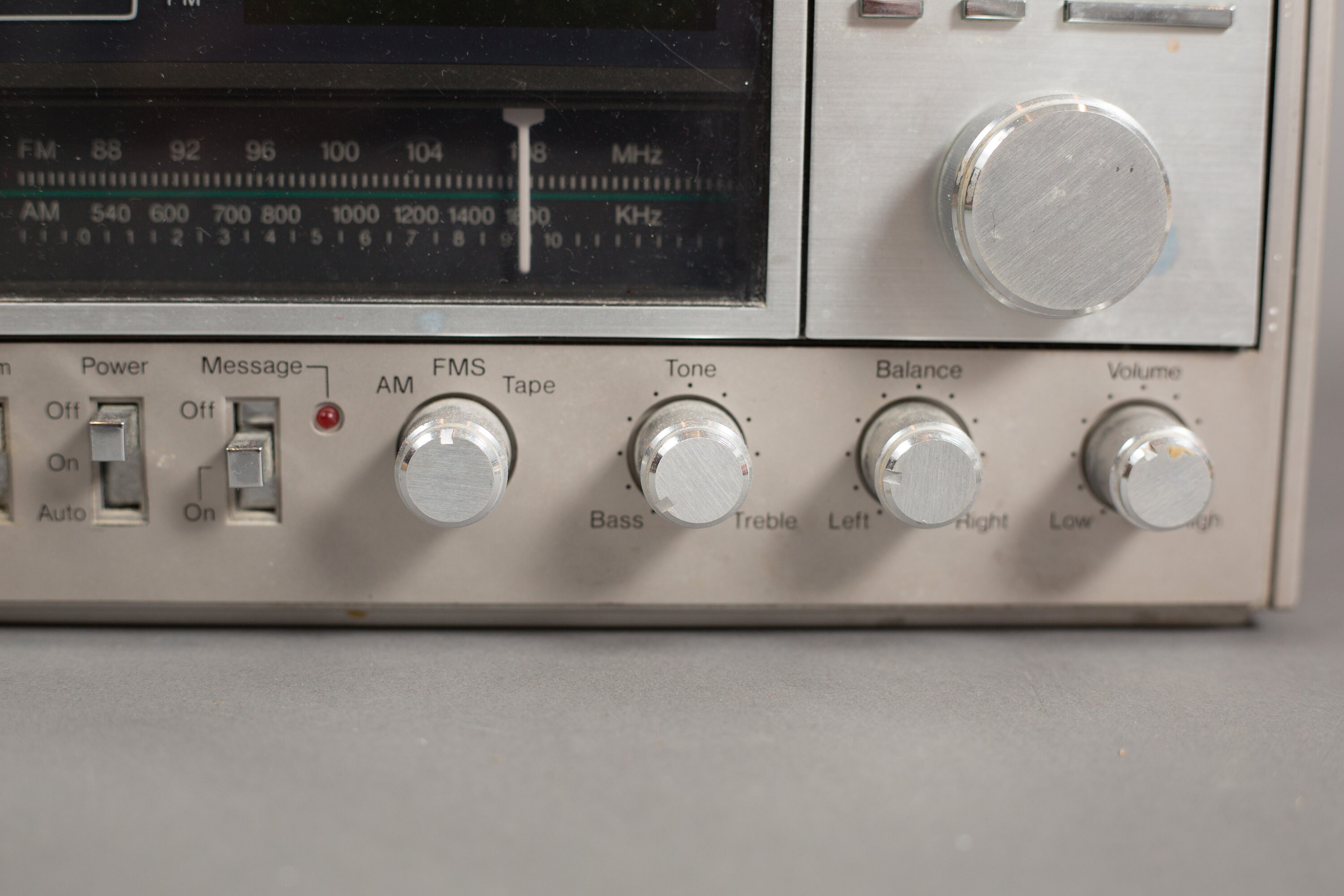 Vintage Clock Radio AM/FM Stereo from Canadian Tire Retro Faux Wood