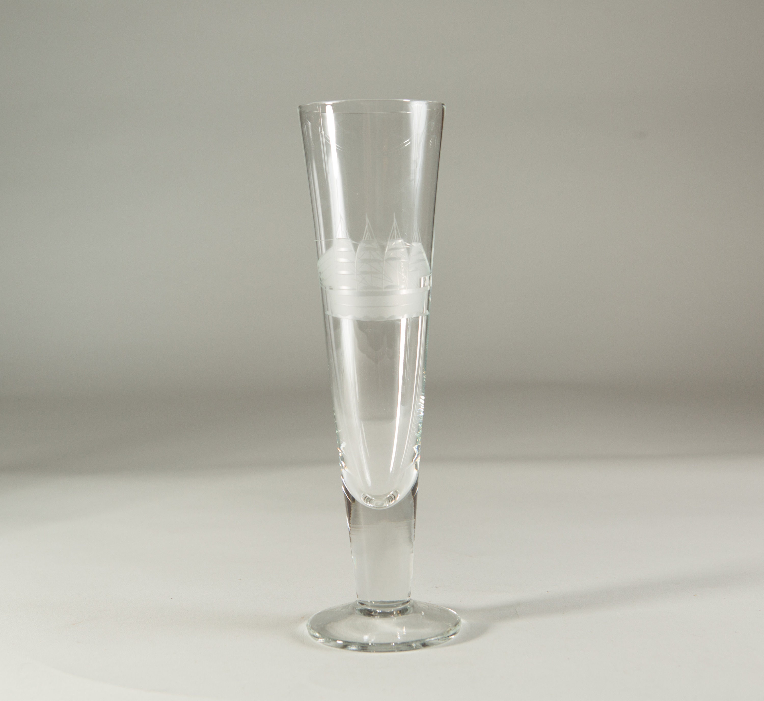 4 Nautical Ship Glasses Vintage Etched Sailboat Beer Stein Glasses