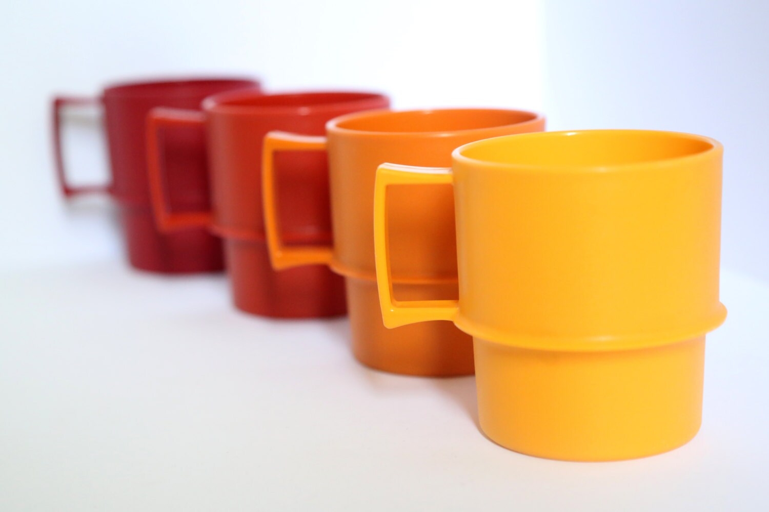 Vintage Stackable Tupperware Cups / Coffee Mugs / Made in Canada