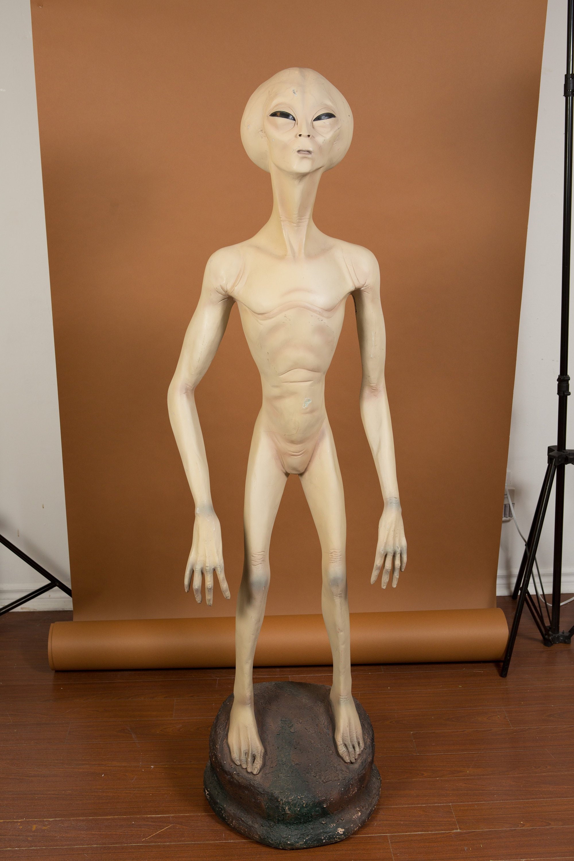 Vintage Alien Statue 5'5 Large Life size Extraterrestrial Reptilian