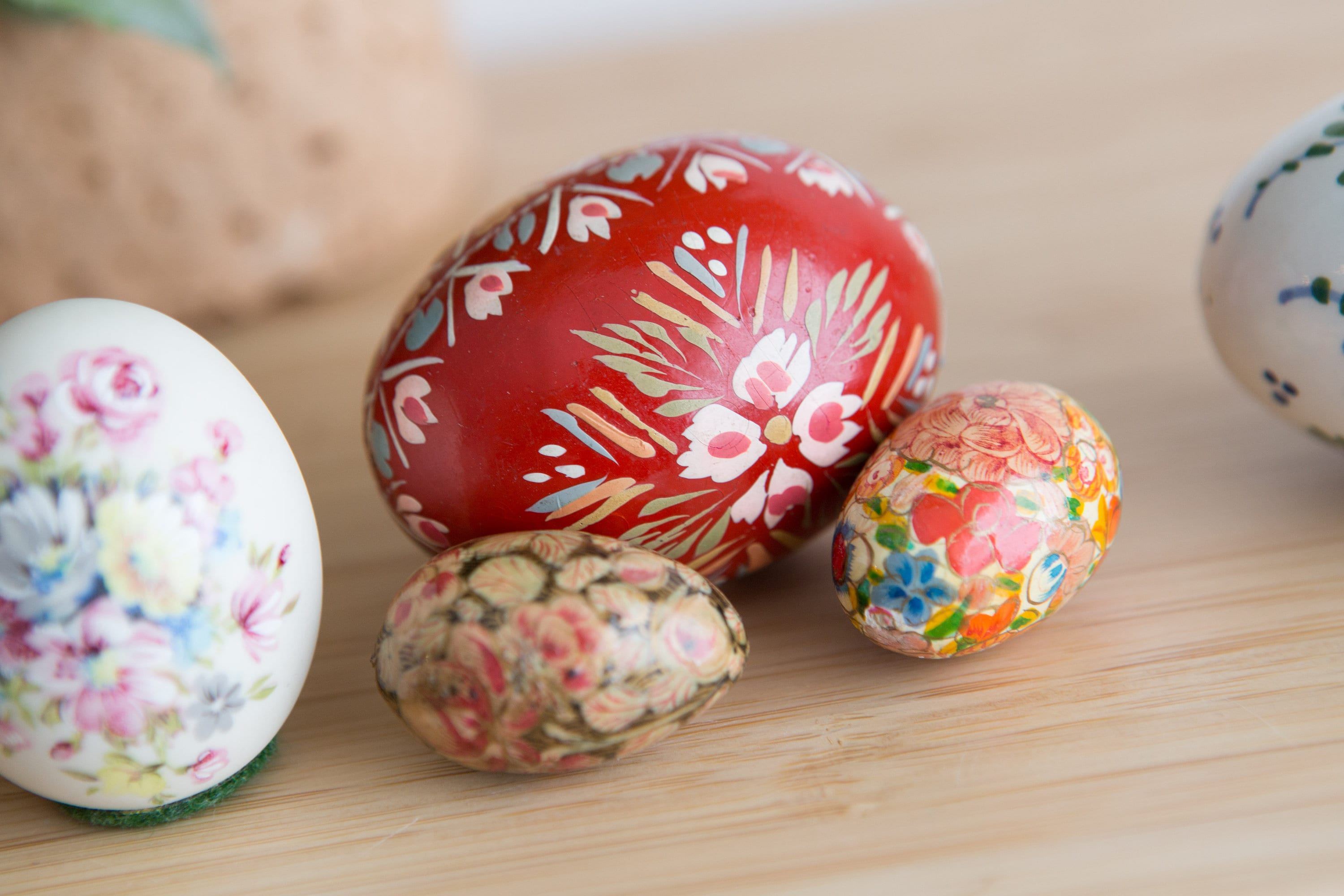 8 Wood and Ceramic Eggs Set of Vintage Decorative Hand Painted