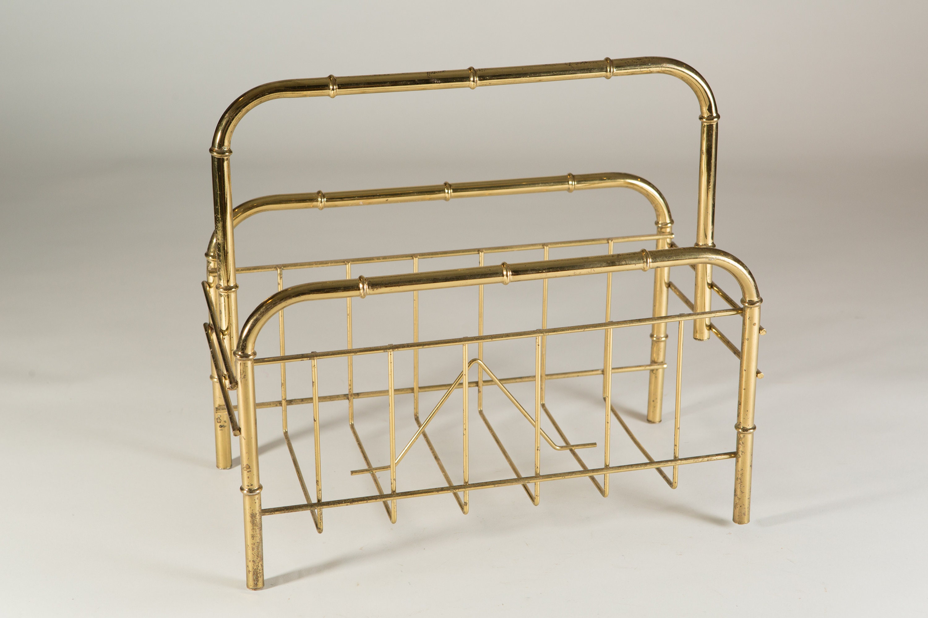Brass Magazine Rack - Bamboo Style Gold Coloured Vintage Metal